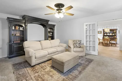 1023 Devonshire Trail Aberdeen NC 28315