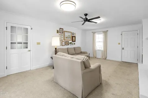 1023 Devonshire Trail Aberdeen NC 28315