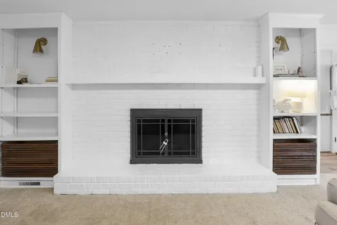 1023 Devonshire Trail Aberdeen NC 28315