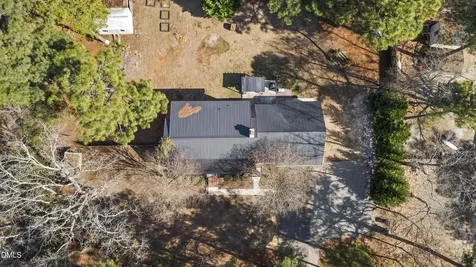 1023 Devonshire Trail Aberdeen NC 28315