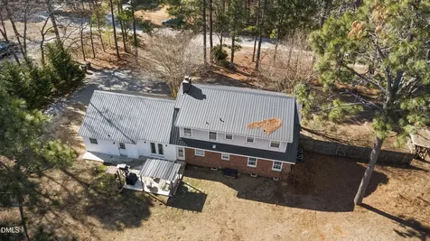 1023 Devonshire Trail Aberdeen NC 28315
