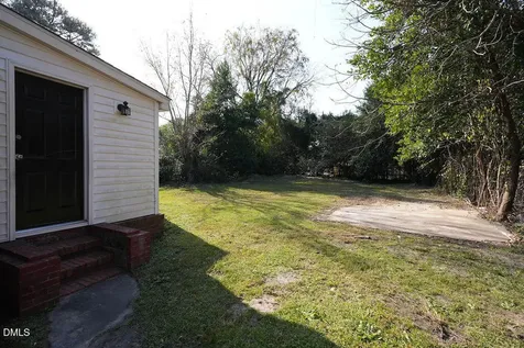 1905 Harris Street Fayetteville NC 28301