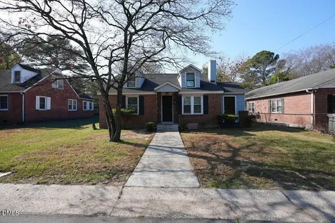 1905 Harris Street Fayetteville NC 28301
