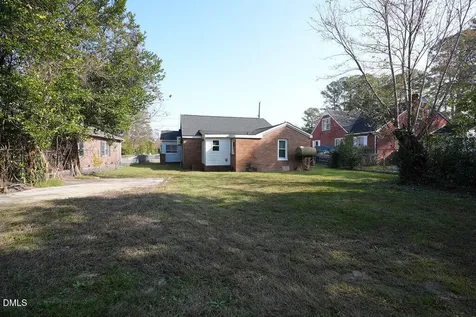 1905 Harris Street Fayetteville NC 28301