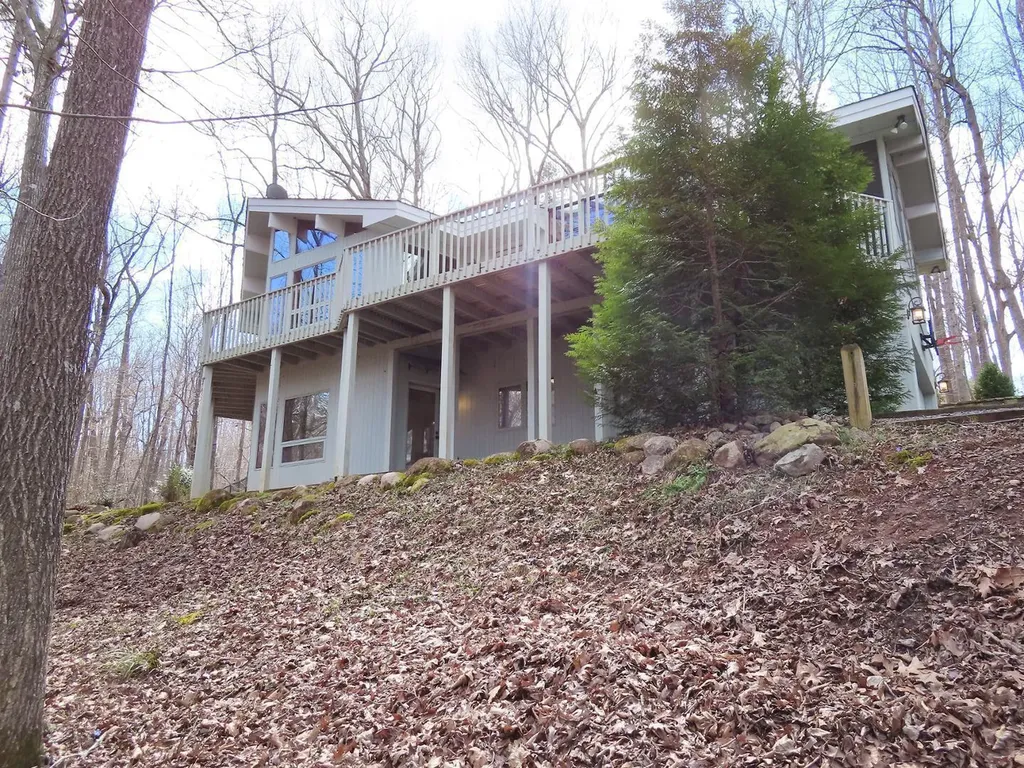 1249 Jordan Hills Chapel Hill NC 27517