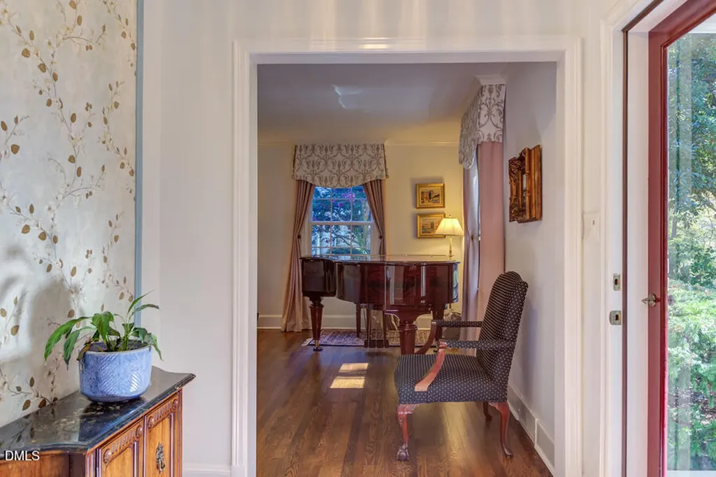 519 Dogwood Drive Chapel Hill NC 27516
