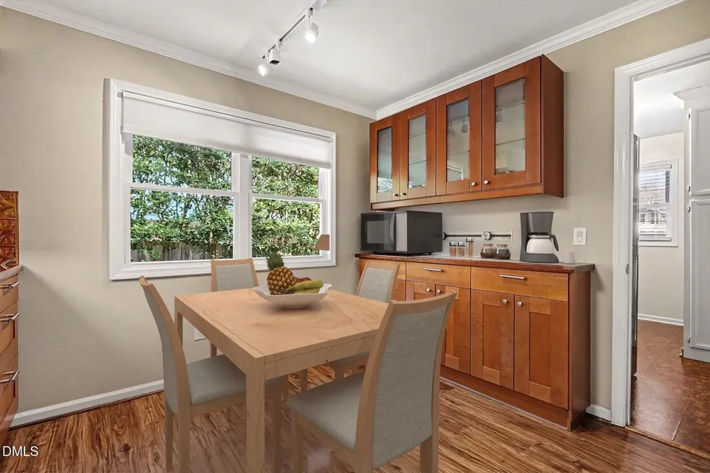 2477 Foxwood Drive Chapel Hill NC 27514