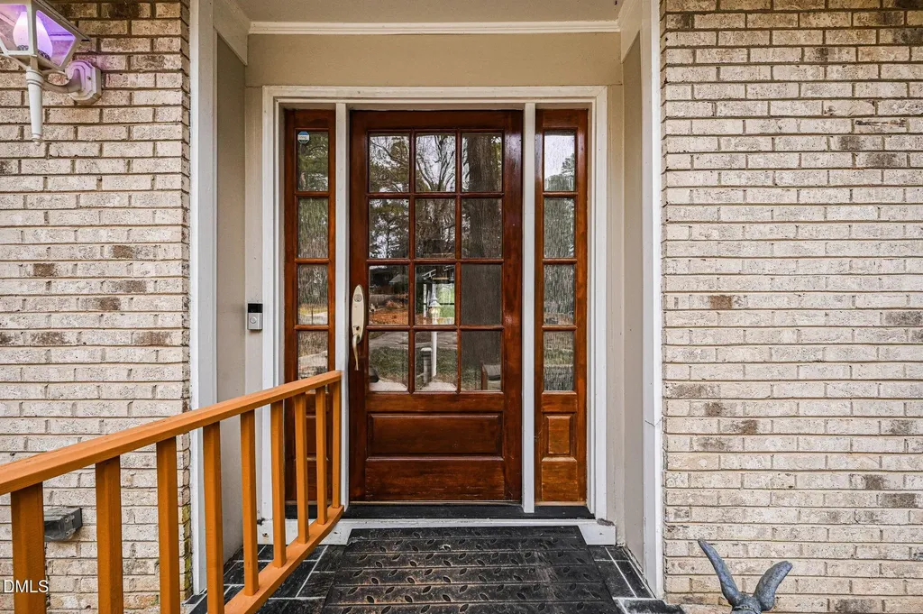 2477 Foxwood Drive Chapel Hill NC 27514