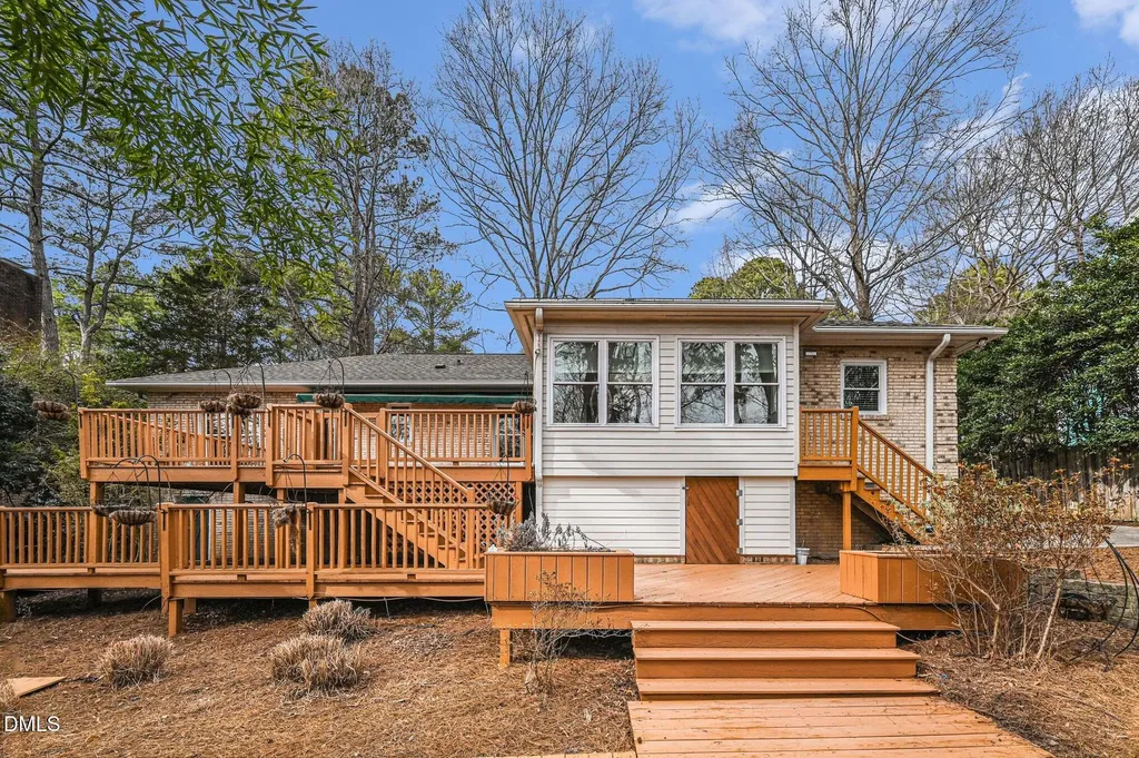 2477 Foxwood Drive Chapel Hill NC 27514