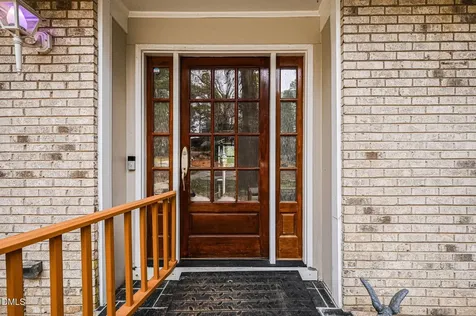 2477 Foxwood Drive Chapel Hill NC 27514