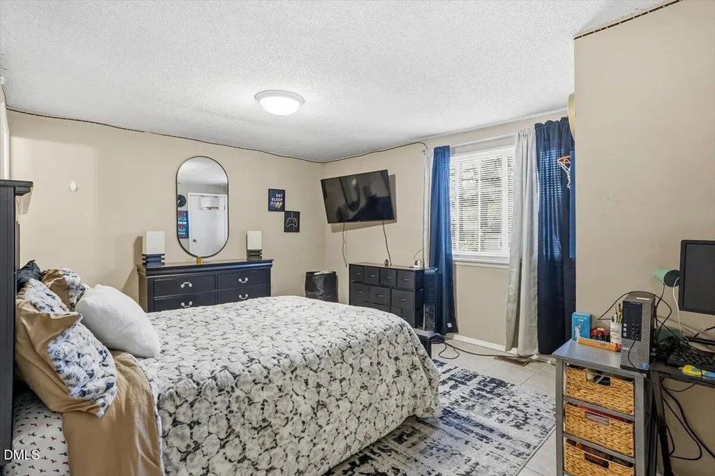 7735 Sandra Lane Raleigh NC 27615