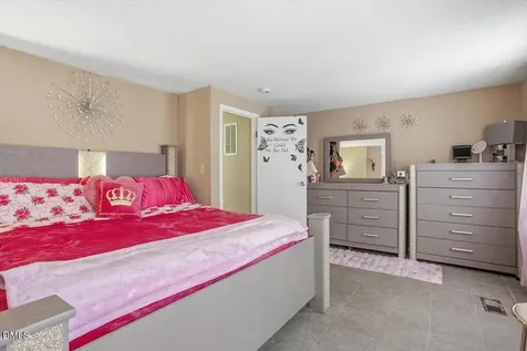 7735 Sandra Lane Raleigh NC 27615