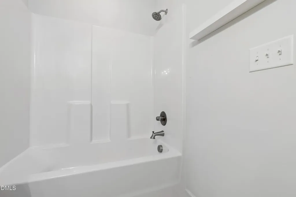 8121 Fieldcrest Lane Fuquay Varina NC 27526