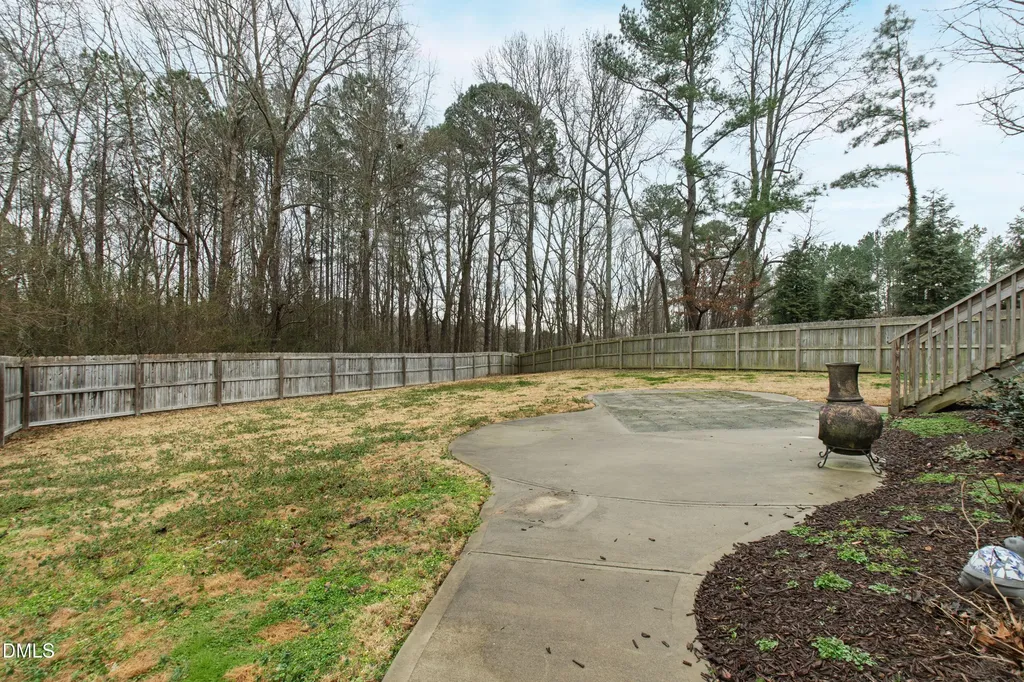 8121 Fieldcrest Lane Fuquay Varina NC 27526