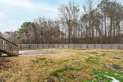 8121 Fieldcrest Lane Fuquay Varina NC 27526