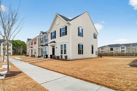 4922 Crossley Street Raleigh NC 27616