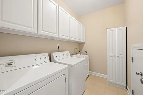 1009 Hidden River Court Raleigh NC 27614