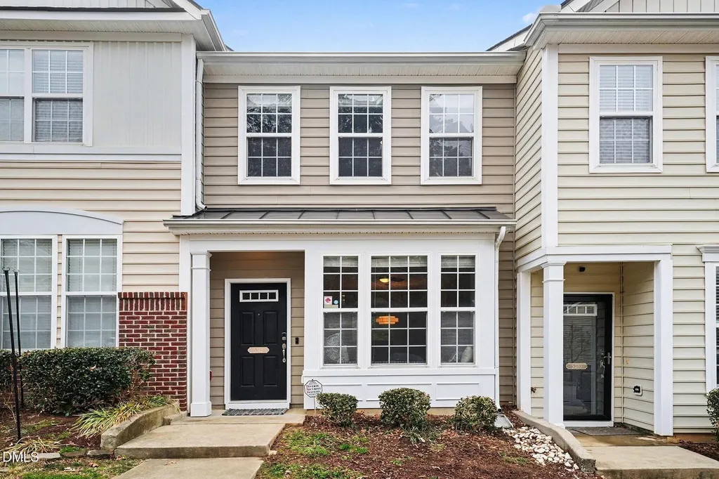 5312 Silver Moon Lane Raleigh NC 27606