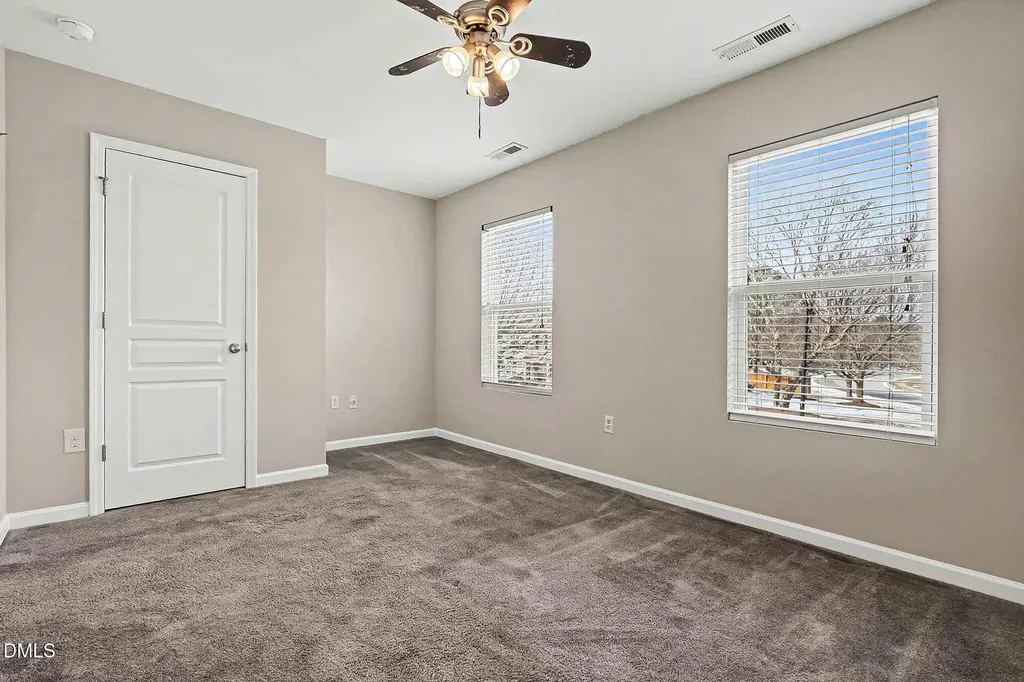 2905 Berkeley Springs Raleigh NC 27616