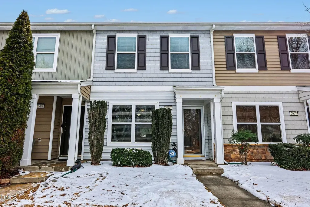 2905 Berkeley Springs Raleigh NC 27616