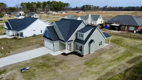3763 Huntcliff Drive La Grange NC 28551