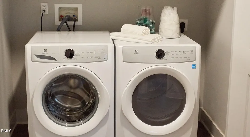 625 S Elliott Road Chapel Hill NC 27517