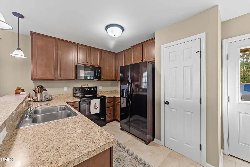 479 Winding Wood Drive Clayton NC 27520