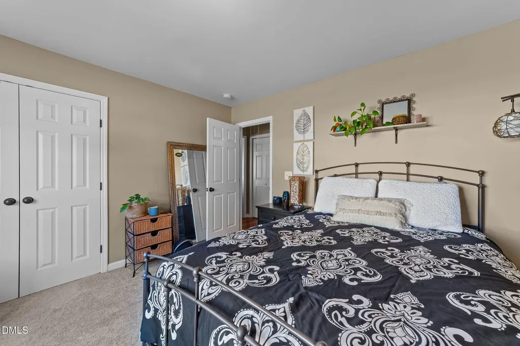 479 Winding Wood Drive Clayton NC 27520