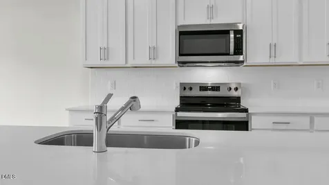 3086 Platinum Circle West End NC 27376