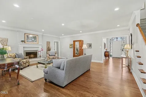 8824 Wildwood Links Raleigh NC 27613