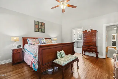 8824 Wildwood Links Raleigh NC 27613