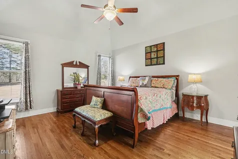8824 Wildwood Links Raleigh NC 27613