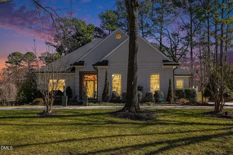8824 Wildwood Links Raleigh NC 27613
