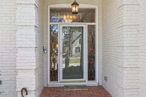 8824 Wildwood Links Raleigh NC 27613