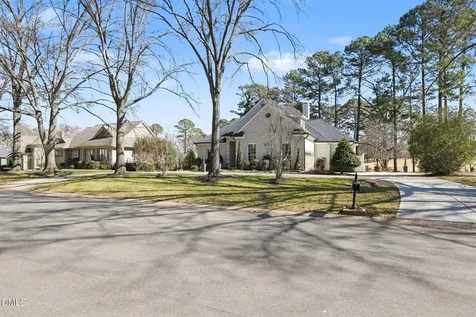 8824 Wildwood Links Raleigh NC 27613