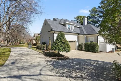 8824 Wildwood Links Raleigh NC 27613
