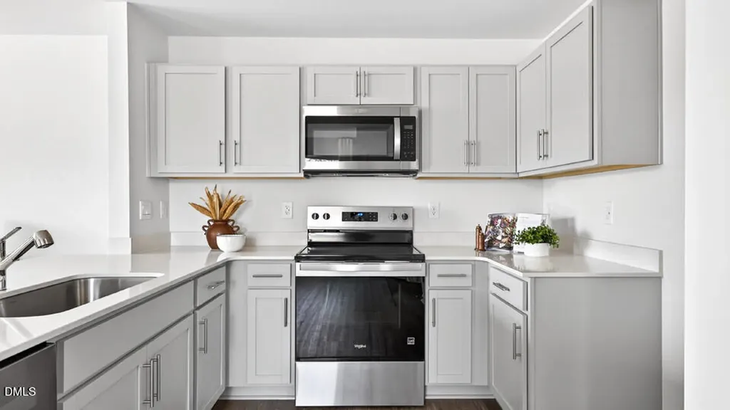 283 Rusling Leaf Drive Fuquay Varina NC 27526