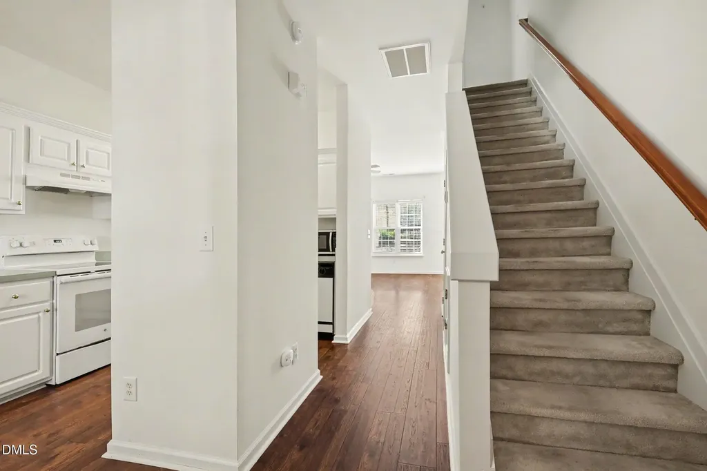 229 Commons Drive Holly Springs NC 27540