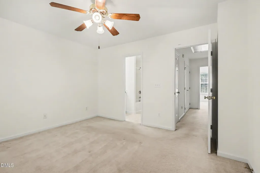 229 Commons Drive Holly Springs NC 27540