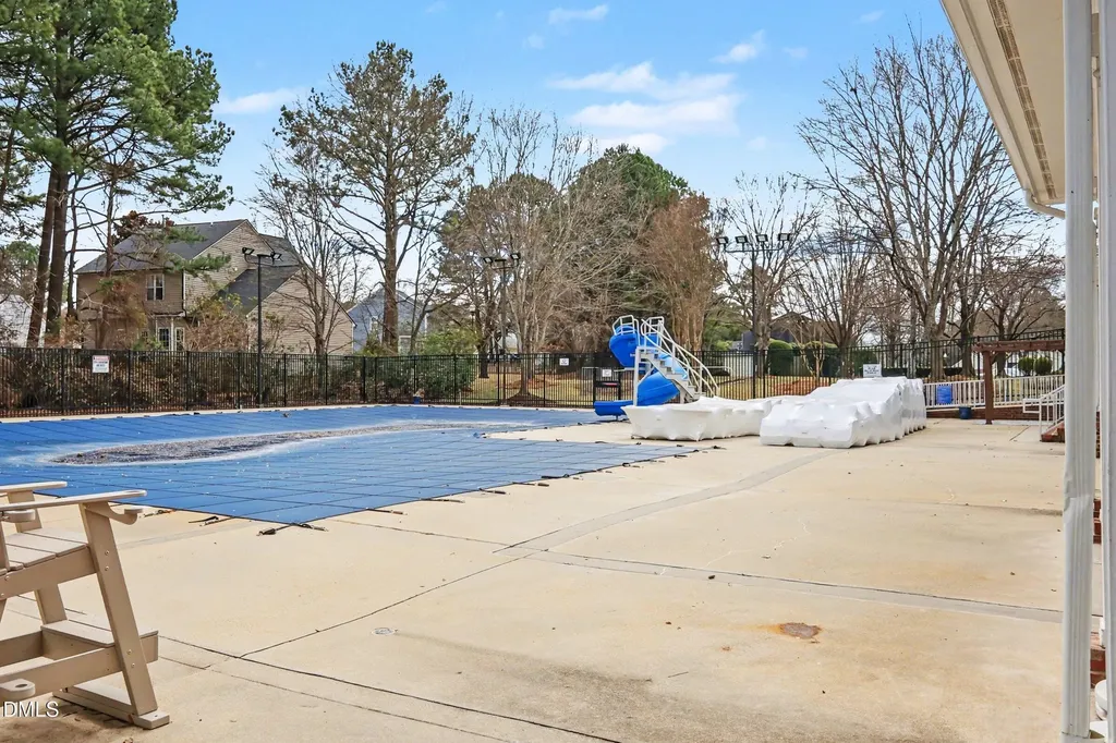 229 Commons Drive Holly Springs NC 27540