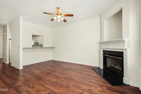 229 Commons Drive Holly Springs NC 27540