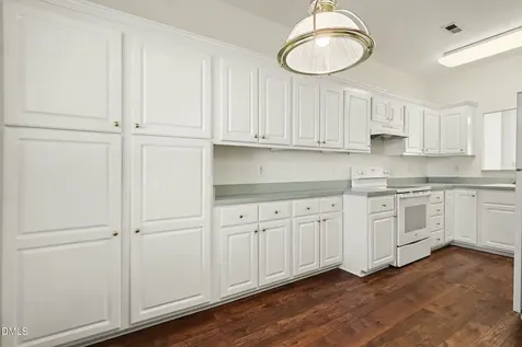 229 Commons Drive Holly Springs NC 27540