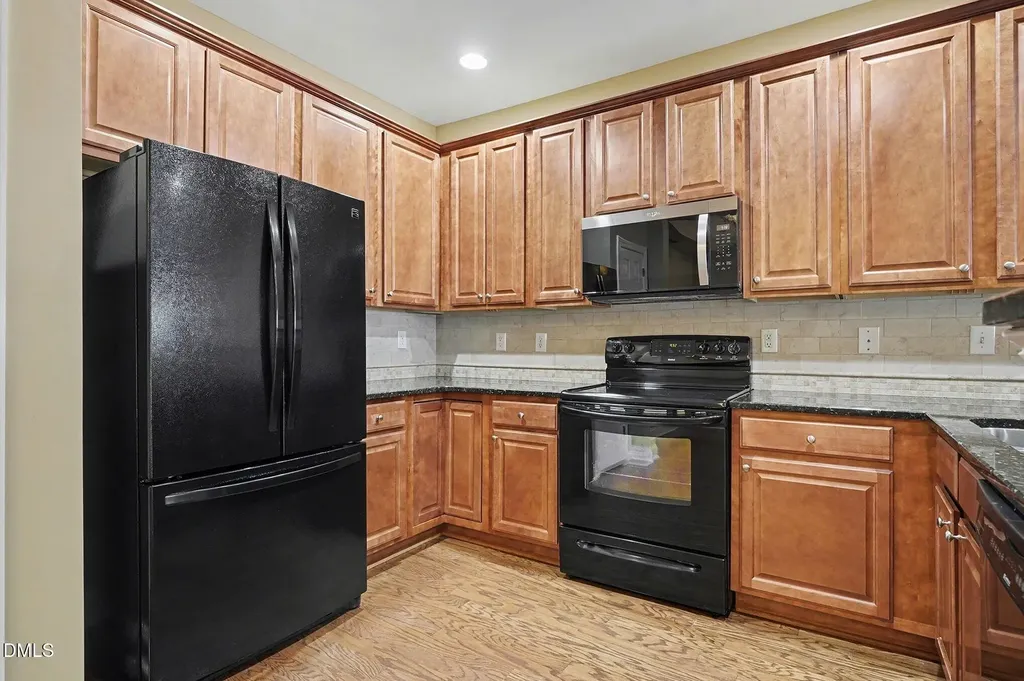 60 Hill Shore Lane Clayton NC 27527
