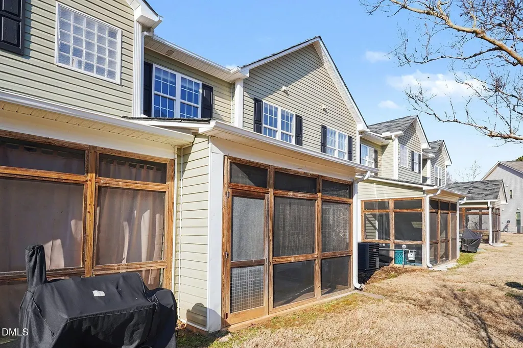 60 Hill Shore Lane Clayton NC 27527