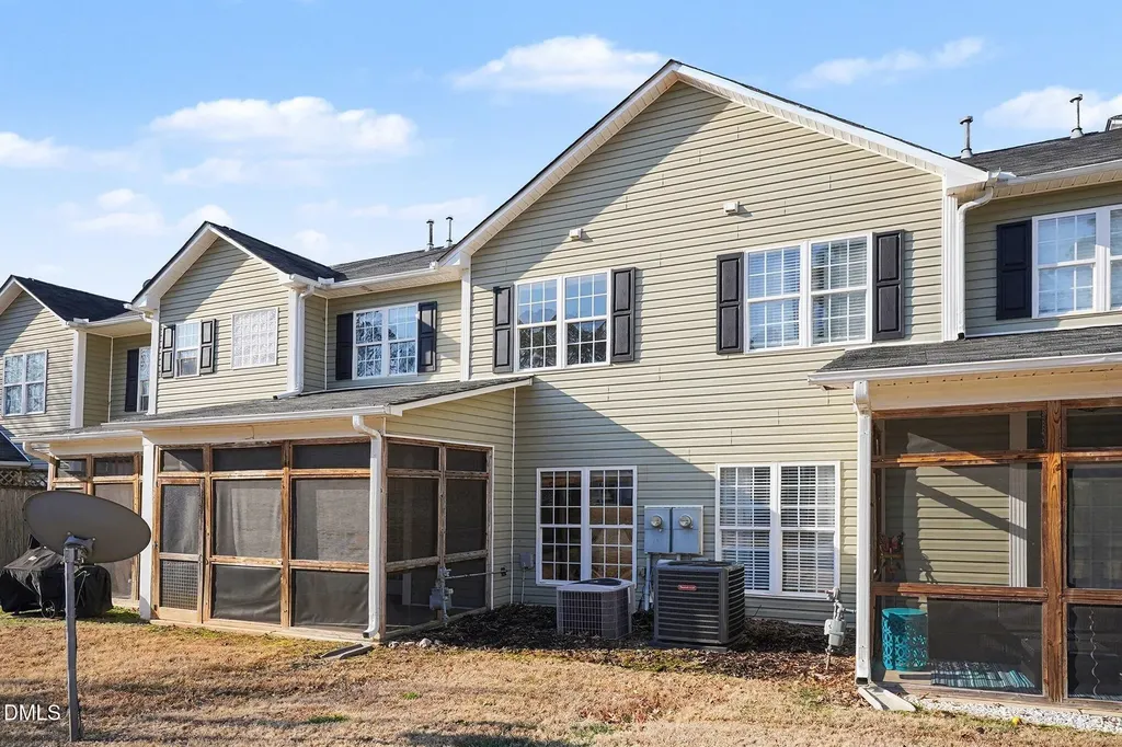 60 Hill Shore Lane Clayton NC 27527