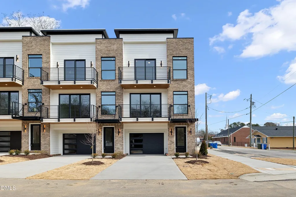 223 S West Street Fuquay Varina NC 27526