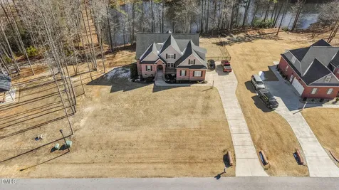 1453 Blue Heron Drive Nashville NC 27856