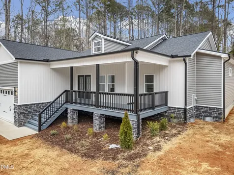 102 Sequoia Drive Louisburg NC 27549
