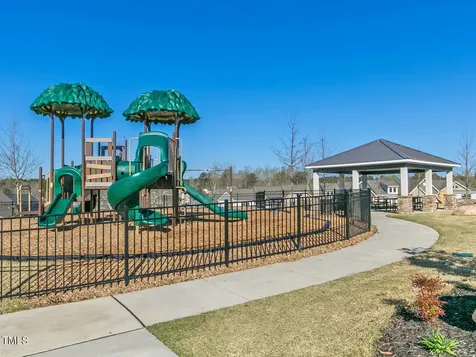 518 Retreat Lane Wake Forest NC 27587