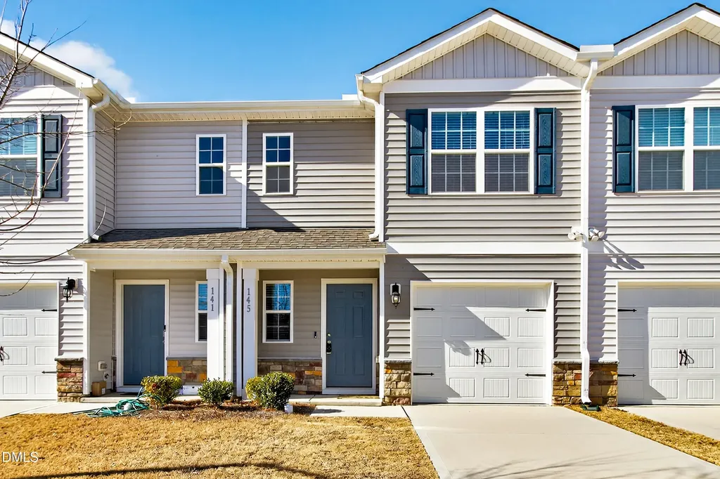 145 Tributary Way Fuquay Varina NC 27526